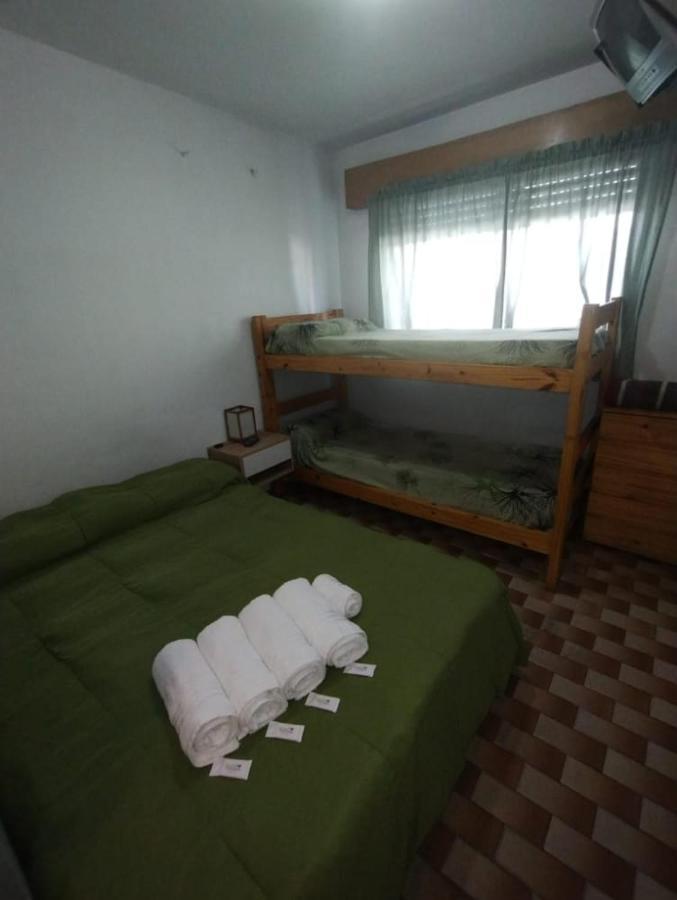 Cosquín Hospedaje Cerros Dorados المظهر الخارجي الصورة